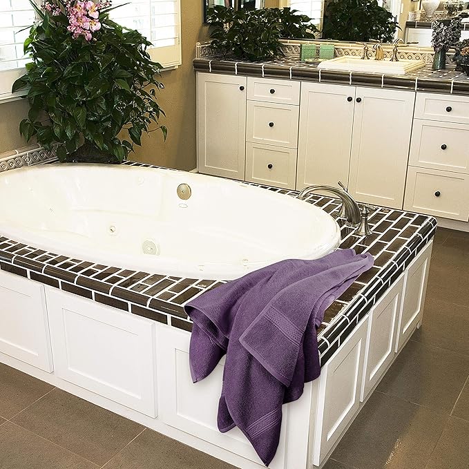 Utopia Towels 4 Pack Premium Bath Towels Set, 27 by 54 Inches, 100% Ring Spun Cotton 600GSM, Lightweight and Highly Absorbent Quick Drying Towels, Perfect for Daily Use, Plum